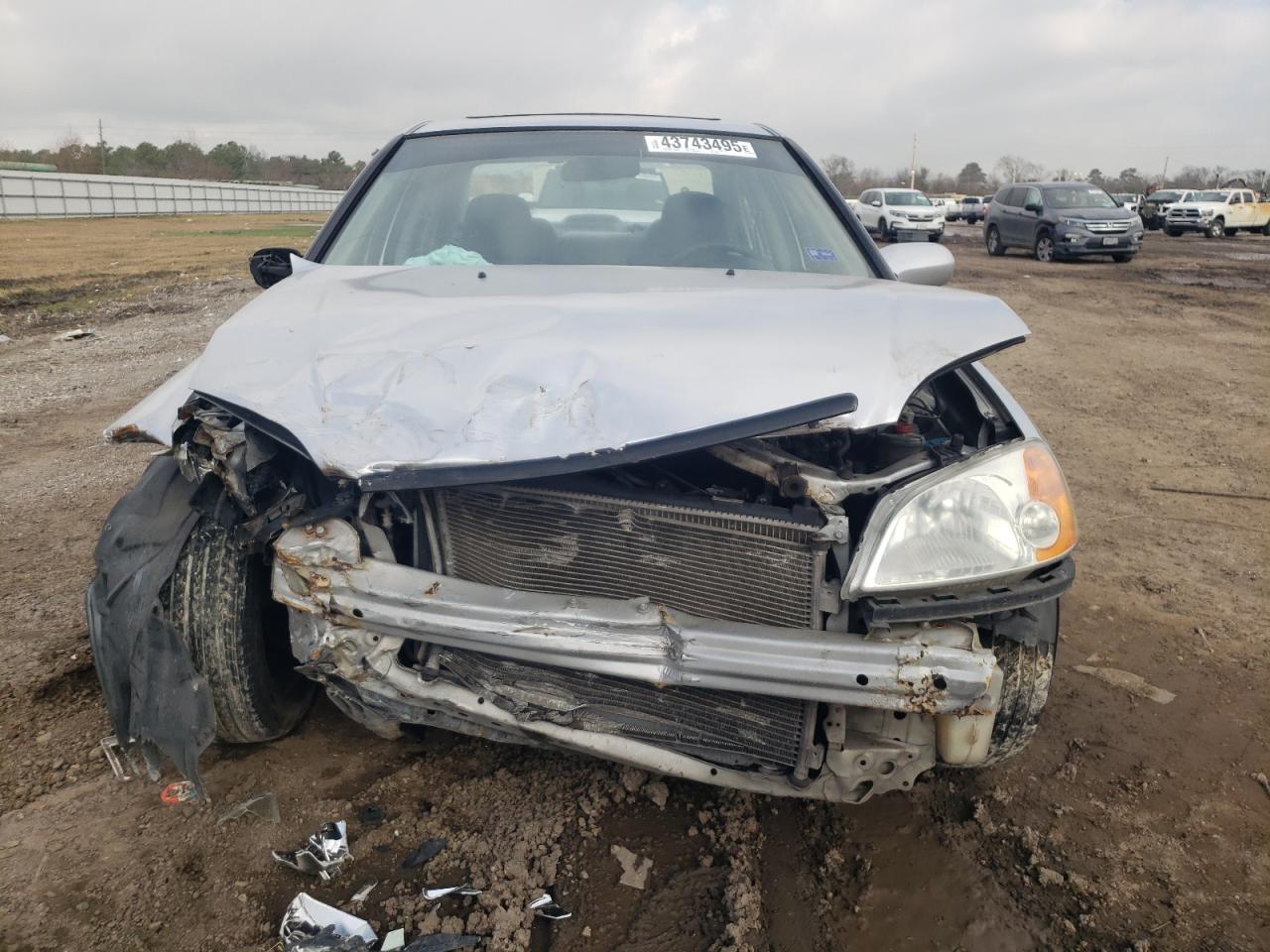 2002 Honda Civic VIN 1HGES26792L062886 Copart auction photo, front end / minor dent/scratches damage thumbnail 5