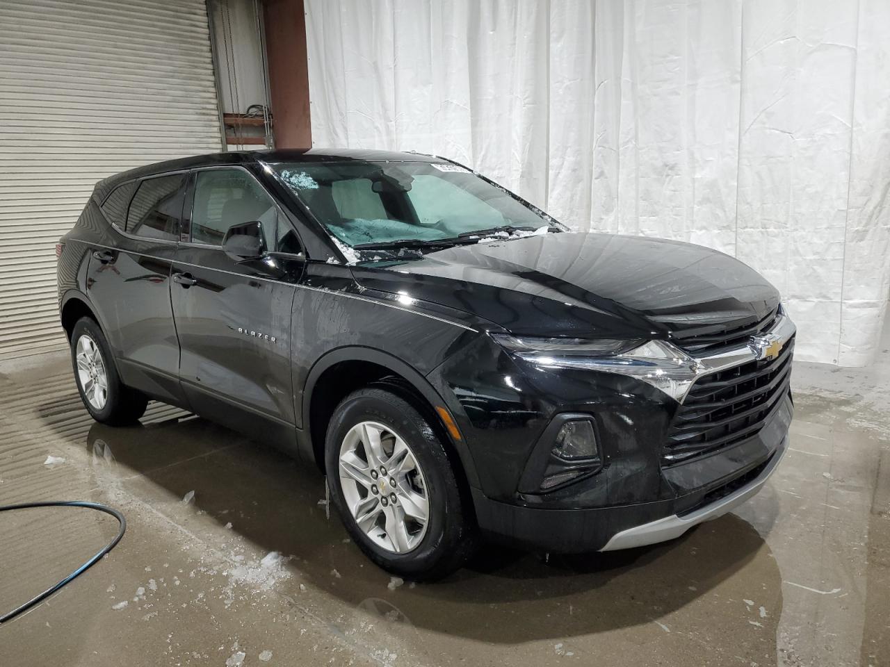 2021 Chevrolet Blazer VIN 3GNKBBRA3MS530978 Copart auction photo, normal wear damage thumbnail 4