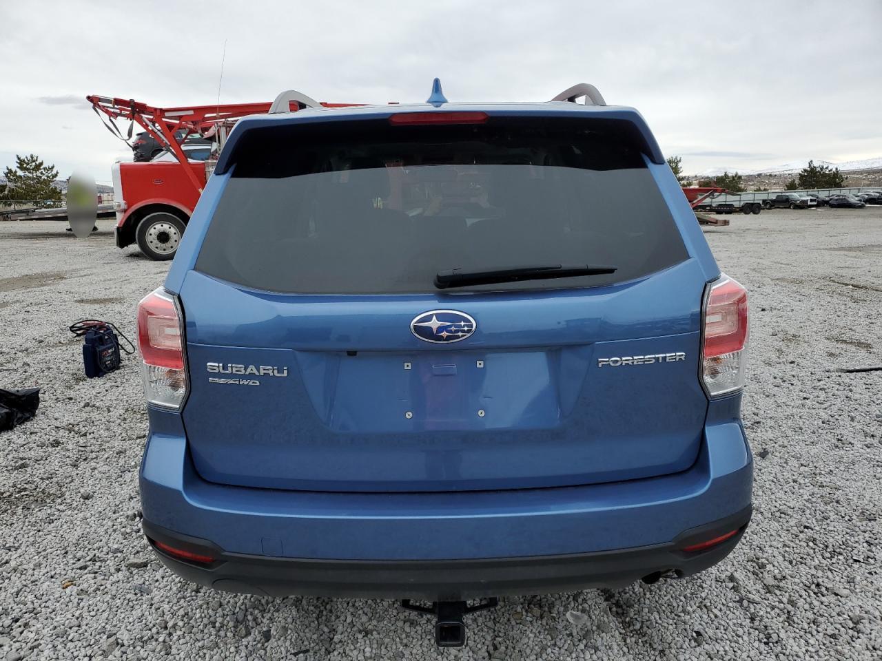 2018 Subaru Forester VIN JF2SJAGC6JH527282 Copart auction photo, front end damage thumbnail 6