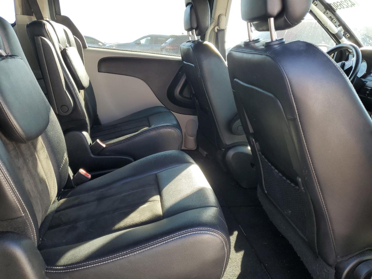2019 Dodge Caravan VIN 2C4RDGCG1KR529706 Copart auction photo, front end / side damage thumbnail 11
