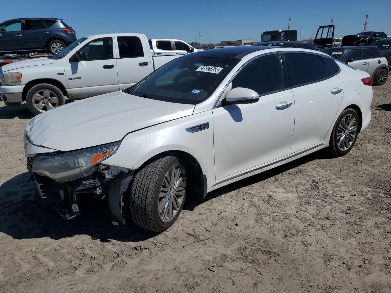 2016 KIA Optima VIN 5XXGV4L24GG107498