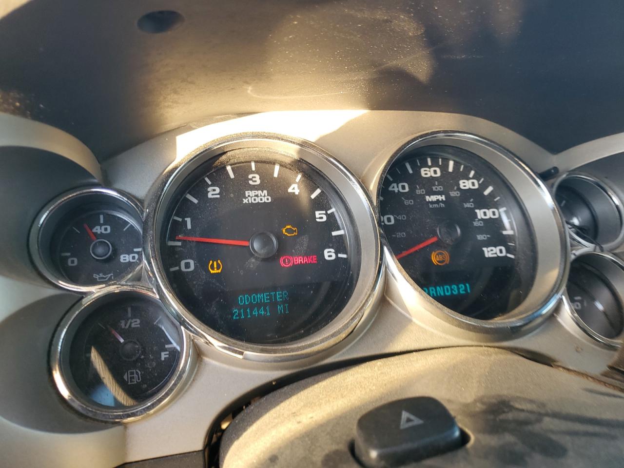 2007 Chevrolet Silverado VIN 2GCEC19J571605628 Copart auction photo, all over damage thumbnail 9