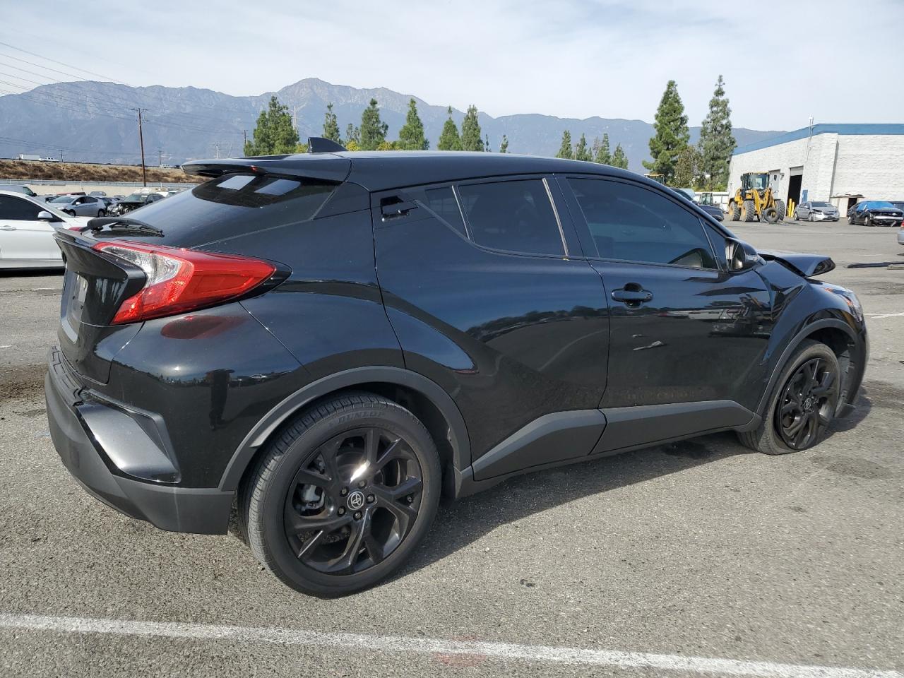 2021 Toyota C-HR VIN JTNKHMBX4M1128806 Copart auction photo, front end damage thumbnail 3