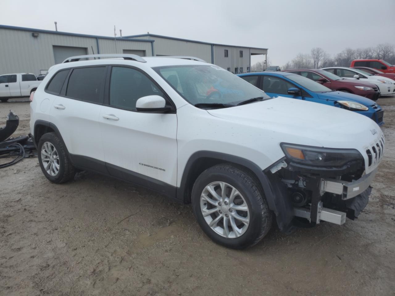 2021 Jeep Grand Cherokee VIN 1C4PJLCB4MD214868 Copart auction photo, stripped / minor dent/scratches damage thumbnail 4