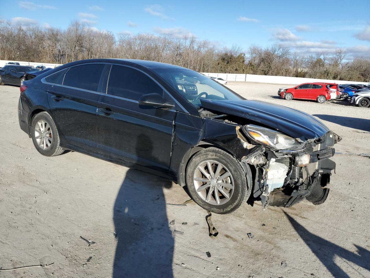 2018 Hyundai Sonata VIN 5NPE24AF2JH694673 Copart auction photo, all over / minor dent/scratches damage thumbnail 4