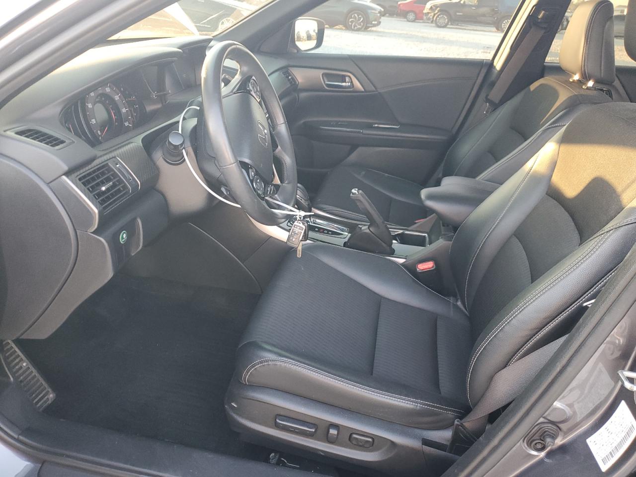 2017 Honda Accord VIN 1HGCR2F55HA127528 Copart auction photo, rear end / front end damage thumbnail 7