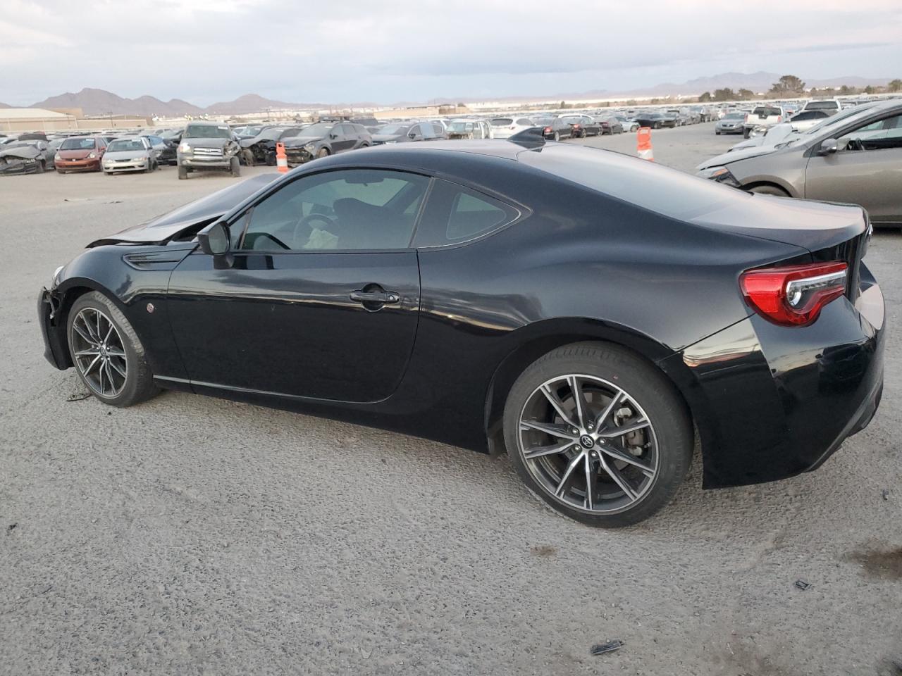 2017 Toyota GT86 VIN JF1ZNAA15H9710207 Copart auction photo, front end damage thumbnail 2
