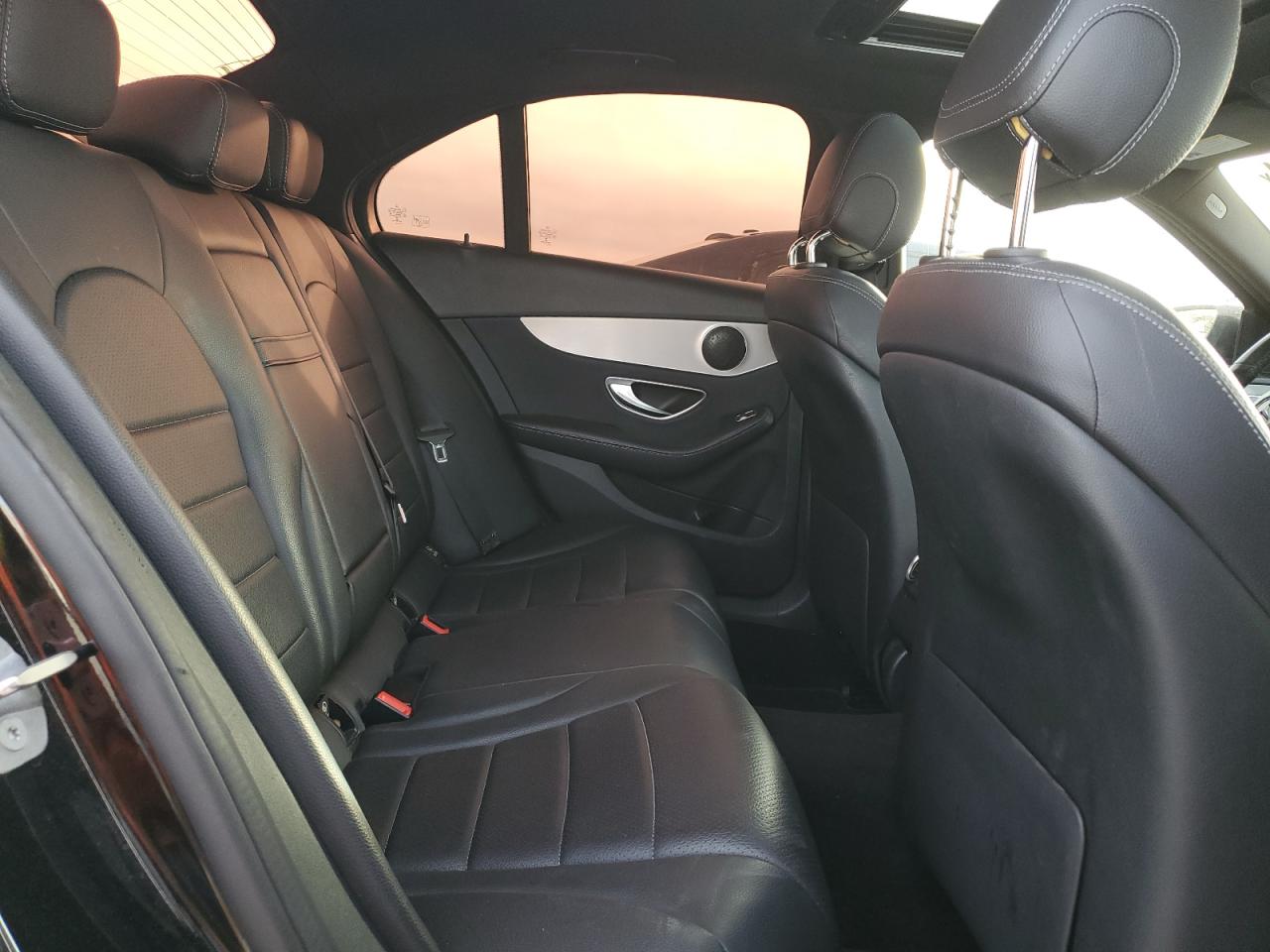 2019 Mercedes-Benz C-klasse VIN 55SWF8DB3KU319978 Copart auction photo, rear end / minor dent/scratches damage thumbnail 10