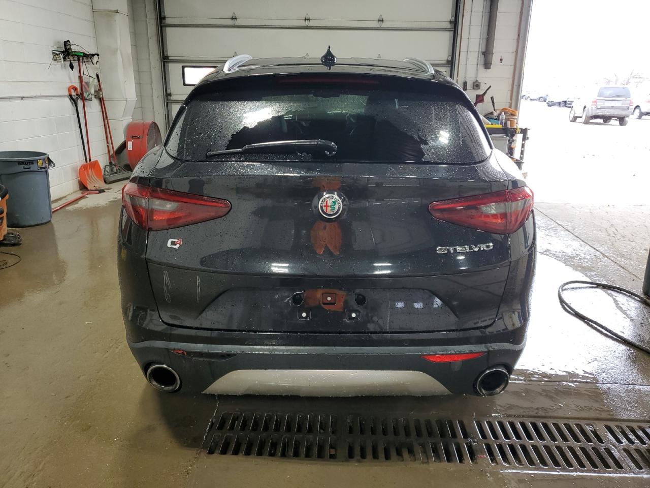 2018 Alfa Romeo Stelvio VIN ZASFAKAN5J7B79195 Copart auction photo, front end / rear end damage thumbnail 6