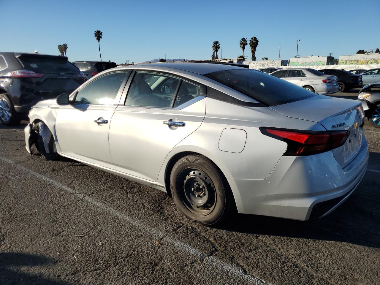 2023 Nissan Altima VIN 1N4BL4BV7PN373507 Copart auction photo, front end / undercarriage damage thumbnail 2