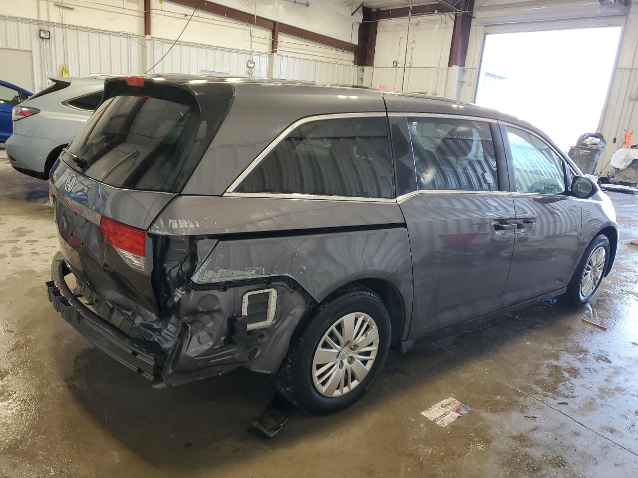 2016 Honda Odyssey VIN 5FNRL5H27GB081933 Copart auction photo, rear end damage thumbnail 3
