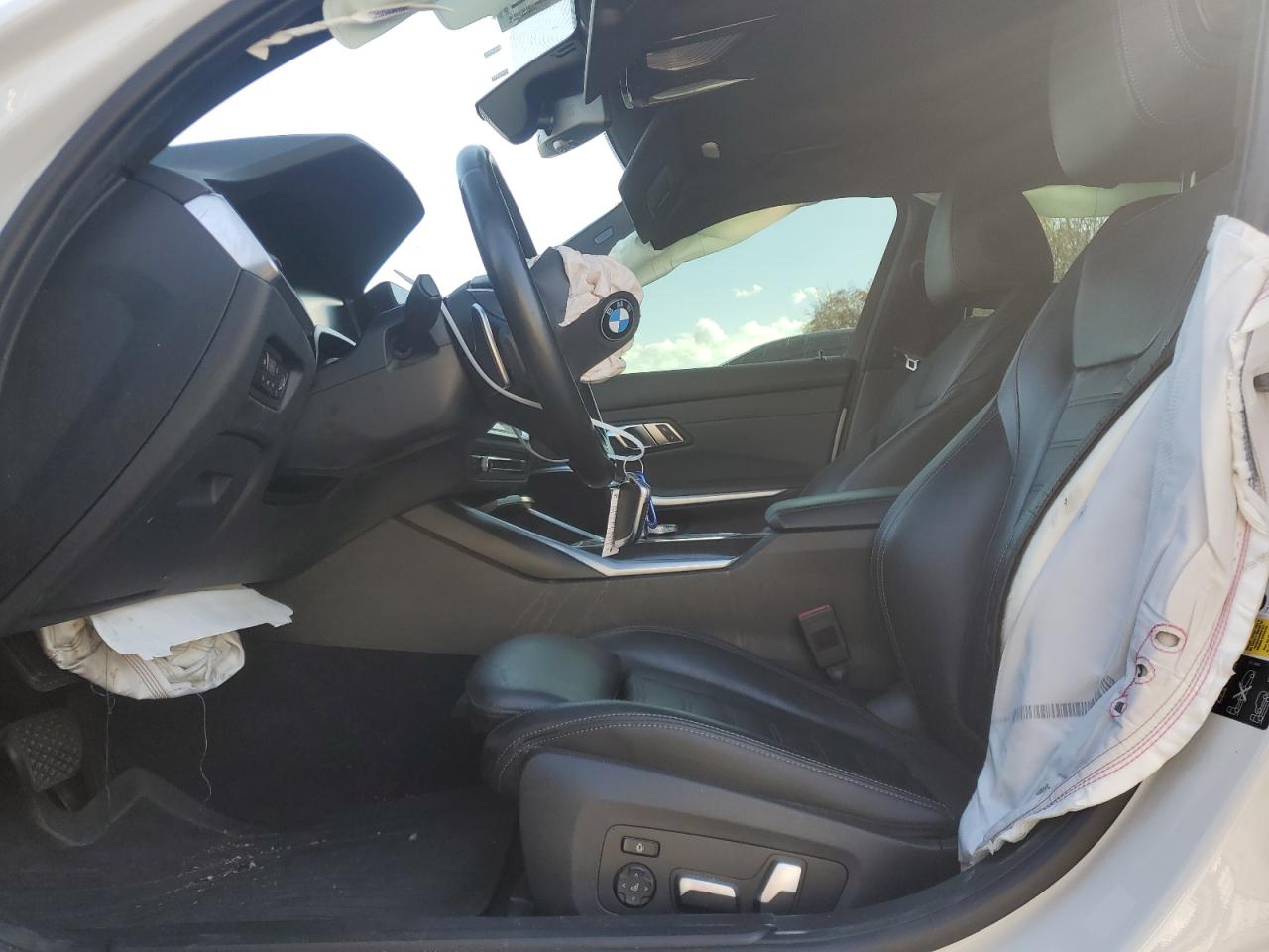 2020 BMW 3er VIN 3MW5R7J00L8B03879 Copart auction photo, front end damage thumbnail 7