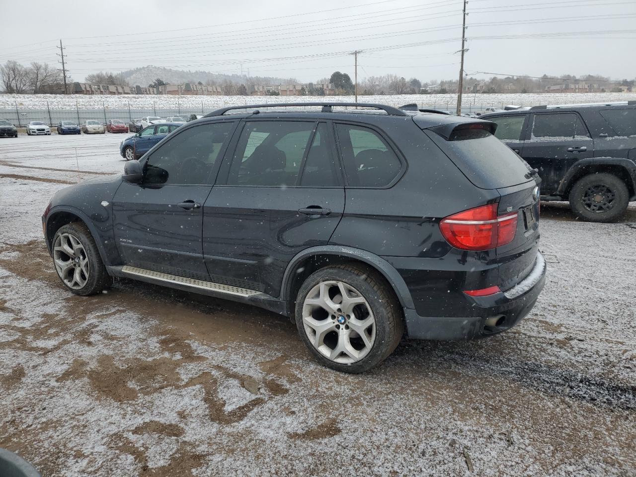 2012 BMW X5 VIN 5UXZV4C5XCL986226 Copart auction photo, undercarriage damage thumbnail 2