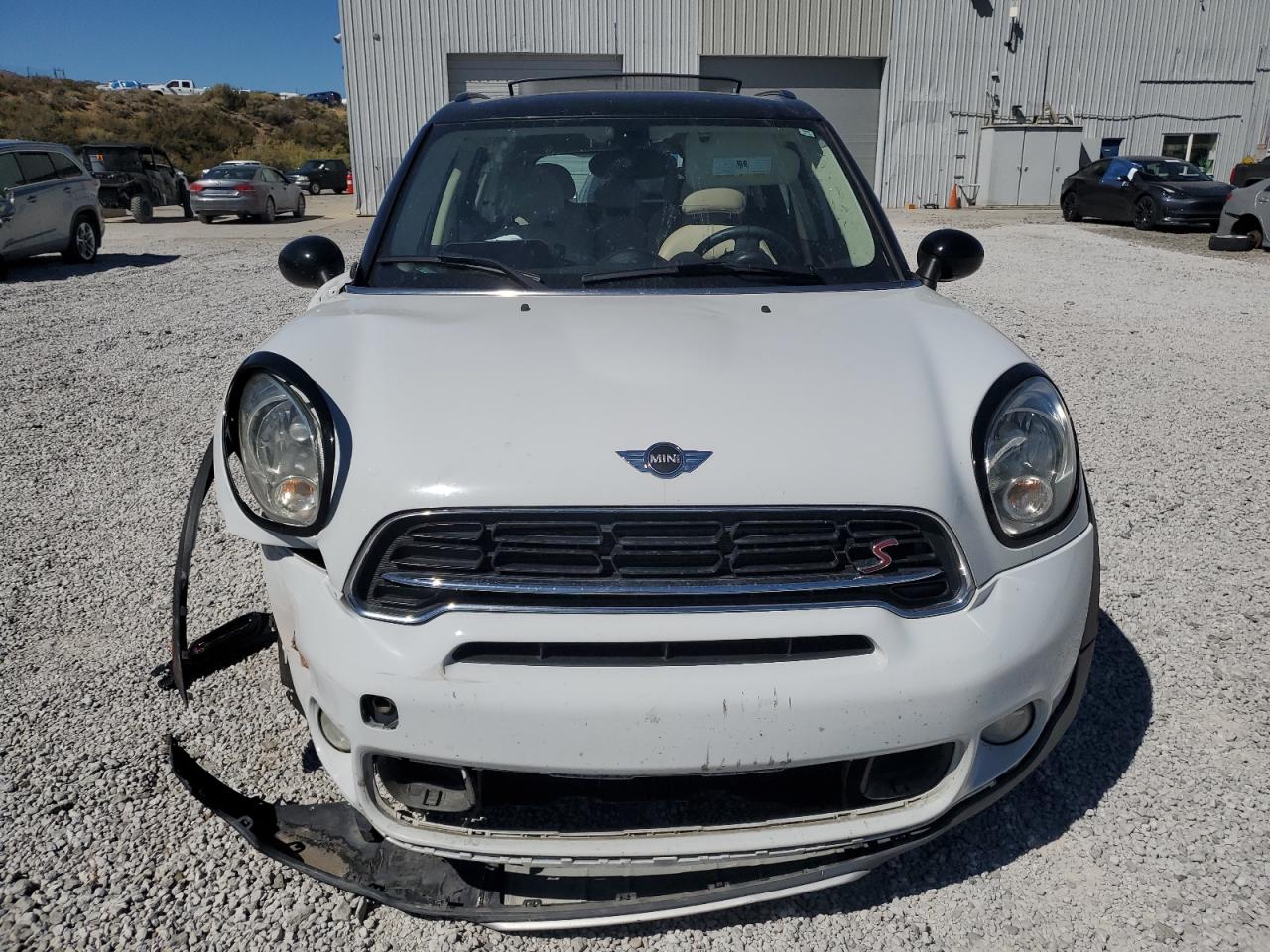 2015 MINI Cooper VIN WMWZC5C58FWP48310 Copart auction photo, all over damage thumbnail 5