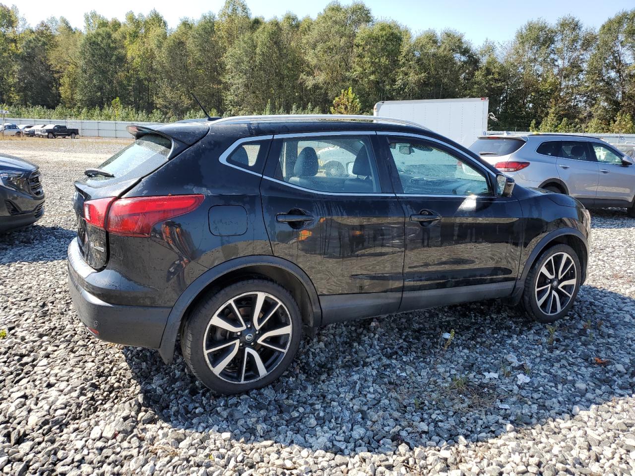 2019 Nissan Rogue VIN JN1BJ1CR8KW628011 Copart auction photo, water/flood damage thumbnail 3