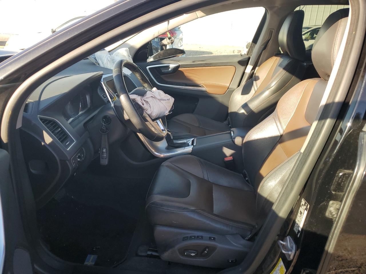 2017 Volvo XC60 VIN YV449MRR4H2077550 Copart auction photo, front end damage thumbnail 7