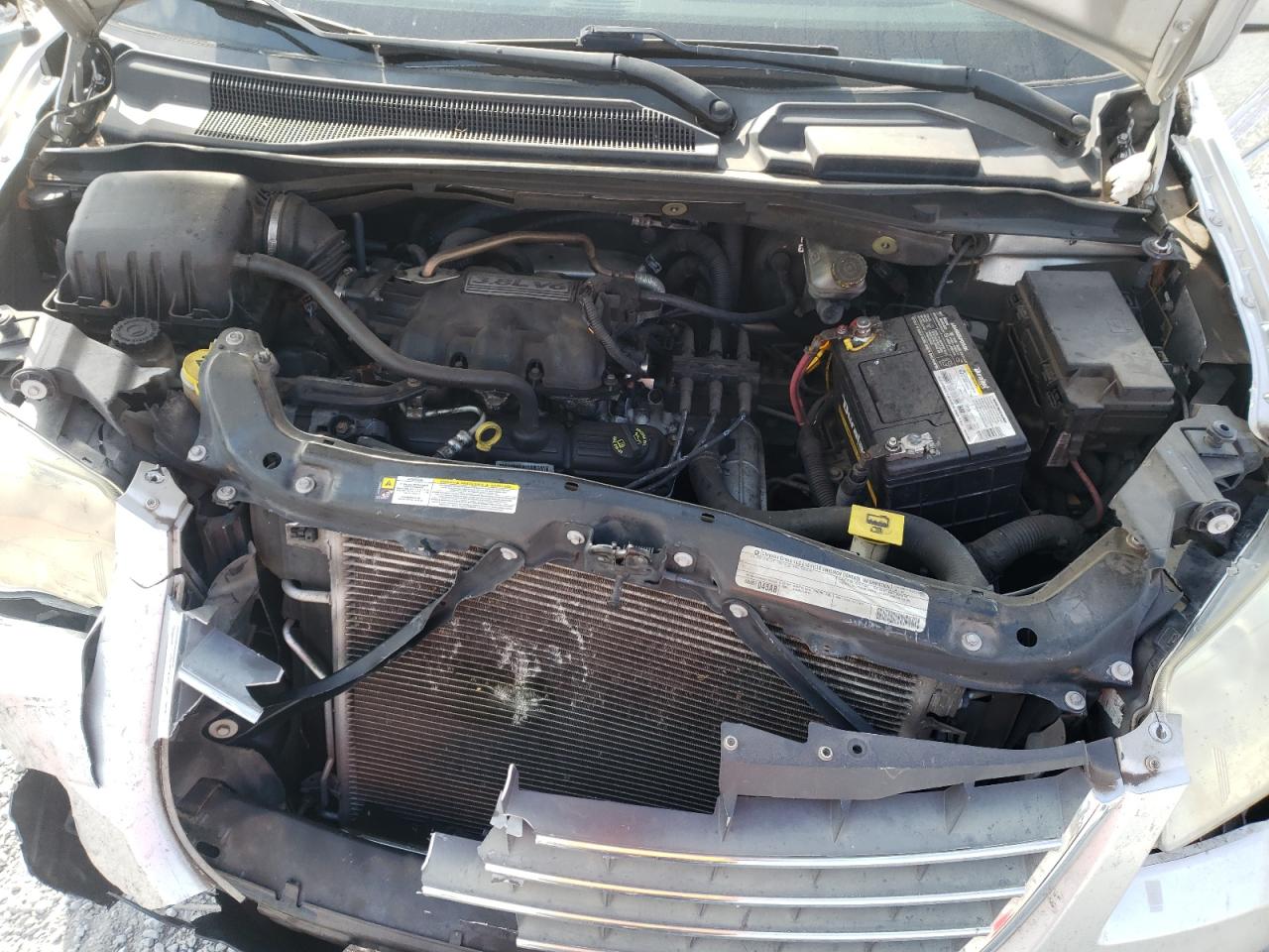 2010 Chrysler Town & Country VIN 2A4RR8D17AR405708 Copart auction photo, front end damage thumbnail 12