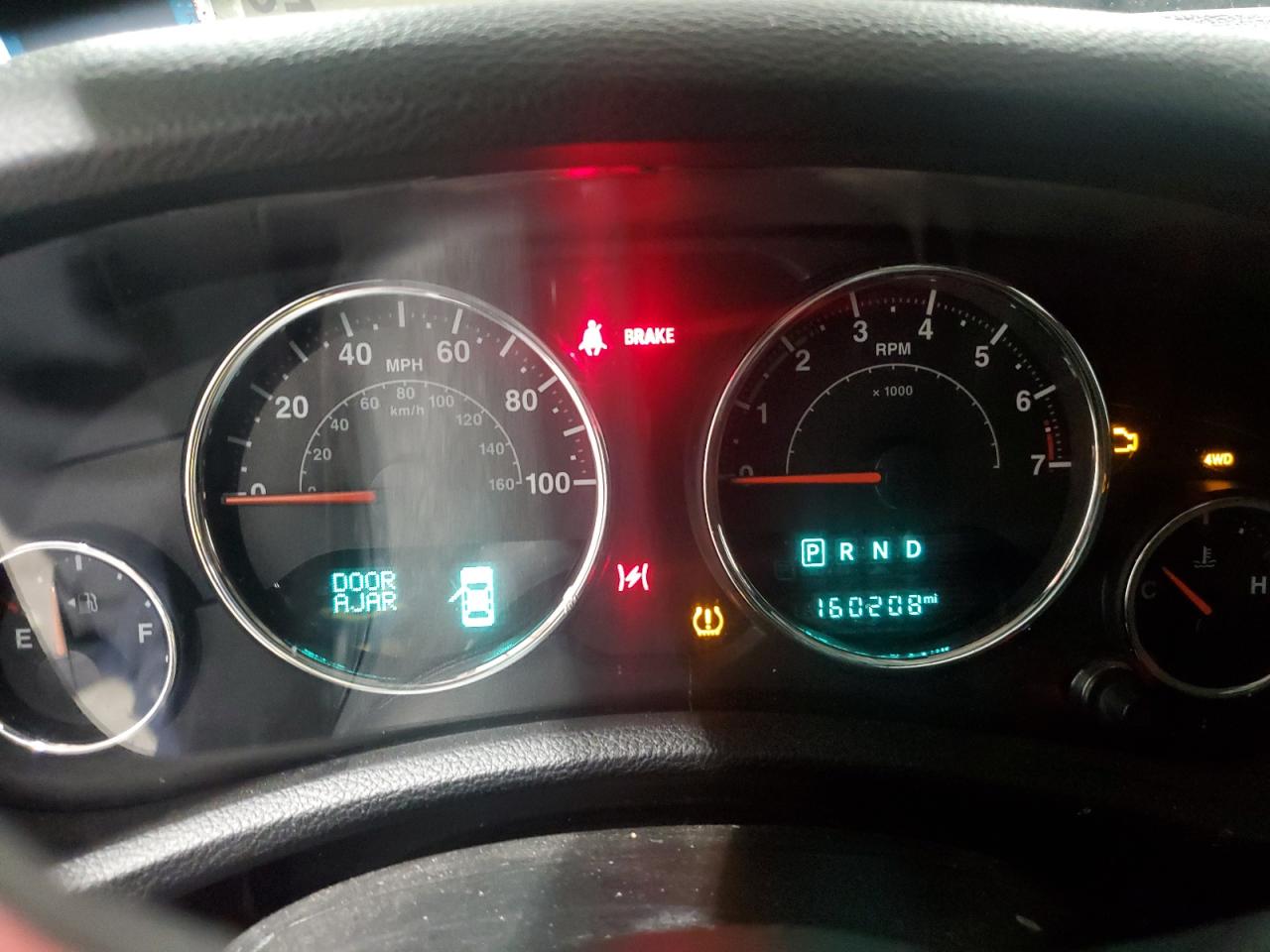 2014 Jeep Wrangler VIN 1C4BJWDG2EL315968 Copart auction photo, front end damage thumbnail 9