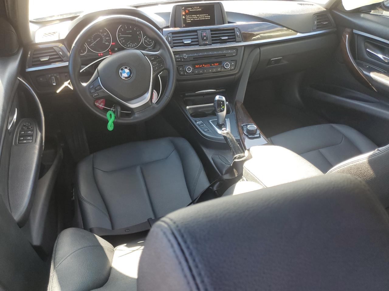 2015 BMW 3er VIN WBA3A5G57FNS91310 Copart auction photo, side damage thumbnail 8