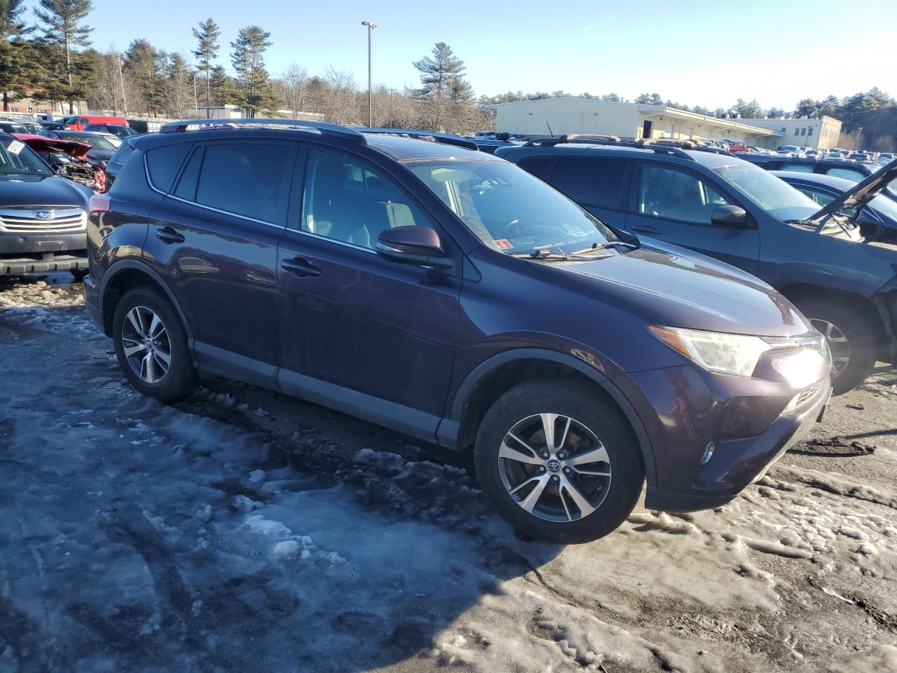 2017 Toyota RAV 4 VIN 2T3RFREV4HW655333 Copart auction photo, side / minor dent/scratches damage thumbnail 4