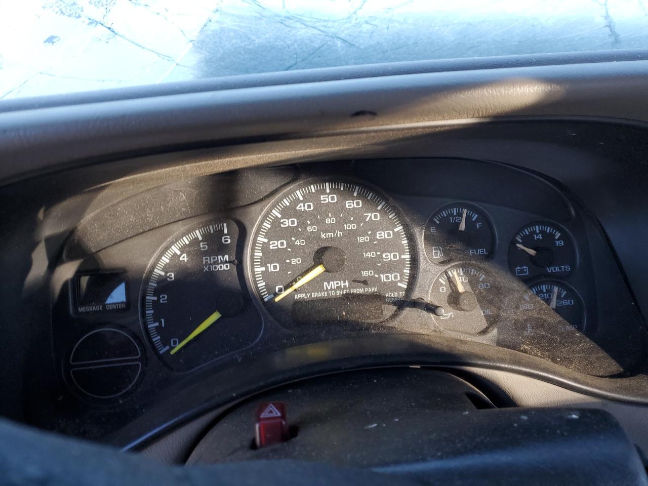 2000 GMC Sierra VIN 2GTEK19T2Y1242873 Copart auction photo, all over damage thumbnail 9