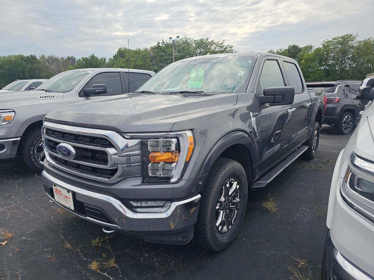 2021 Ford F-150 VIN 1FTFW1E80MKE88664 Copart auction photo, normal wear damage thumbnail 2