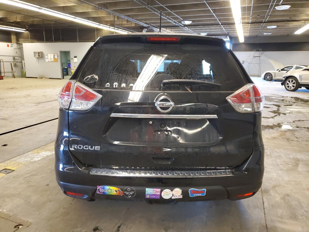 2015 Nissan Rogue VIN 5N1AT2ML8FC831874 Copart auction photo, side / minor dent/scratches damage thumbnail 6
