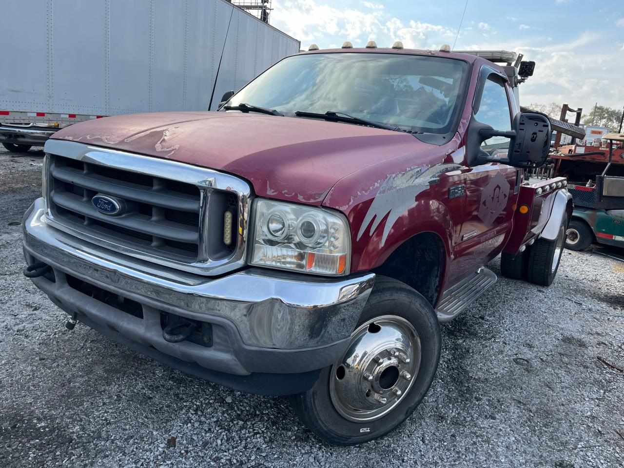 2003 Ford F450 VIN 1FDXF47P13EC04980 Copart auction photo, minor dent/scratches / normal wear damage thumbnail 2