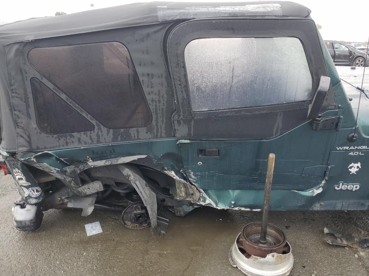 1999 Jeep Wrangler VIN 1J4FY19S7XP487349 Copart auction photo, all over damage thumbnail 11