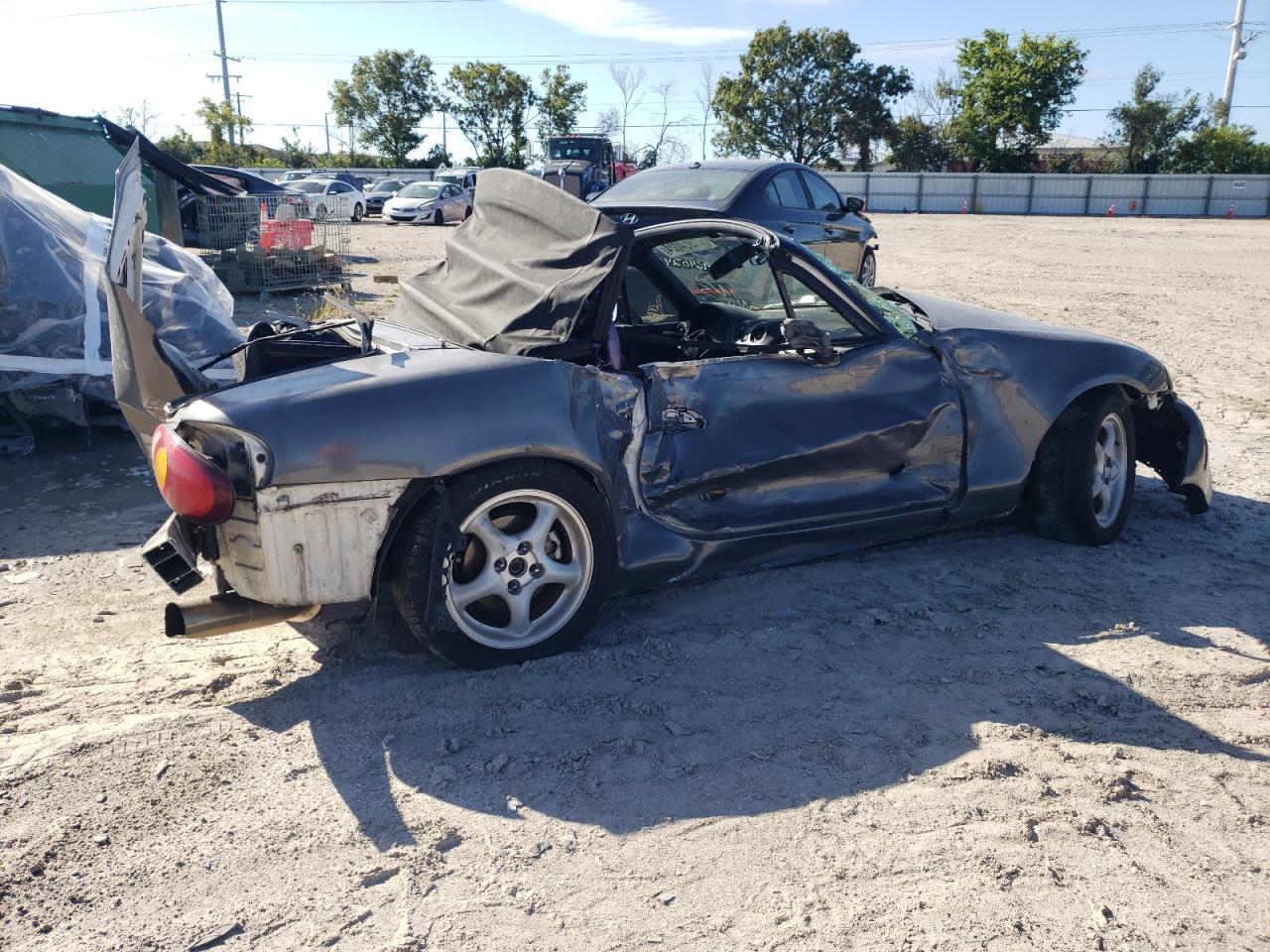 2000 Mazda MX-5 VIN JM1NB3535Y0147804 Copart auction photo, all over damage thumbnail 3