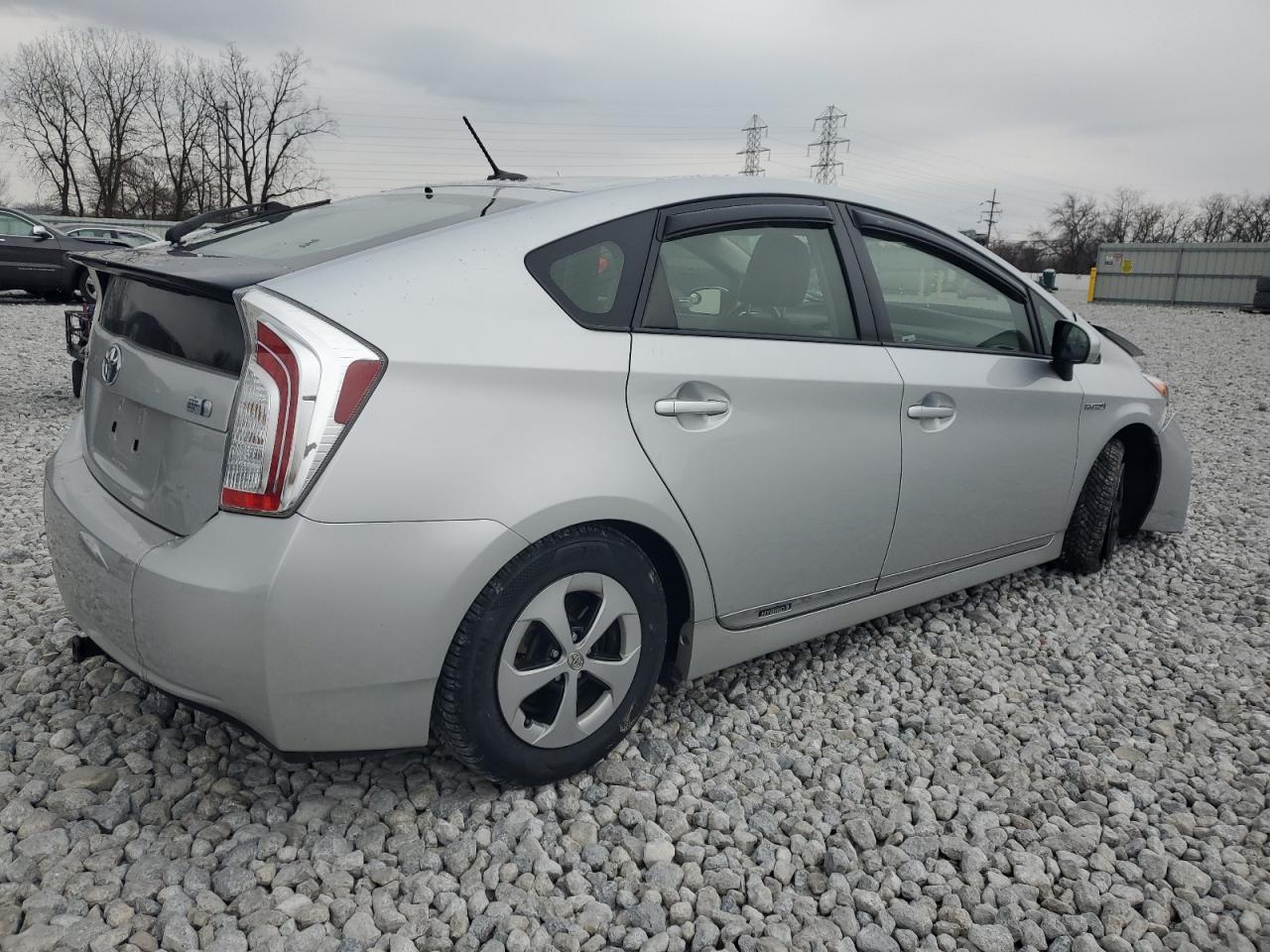 2015 Toyota Prius VIN JTDKN3DUXF0398710 Copart auction photo, front end / minor dent/scratches damage thumbnail 3