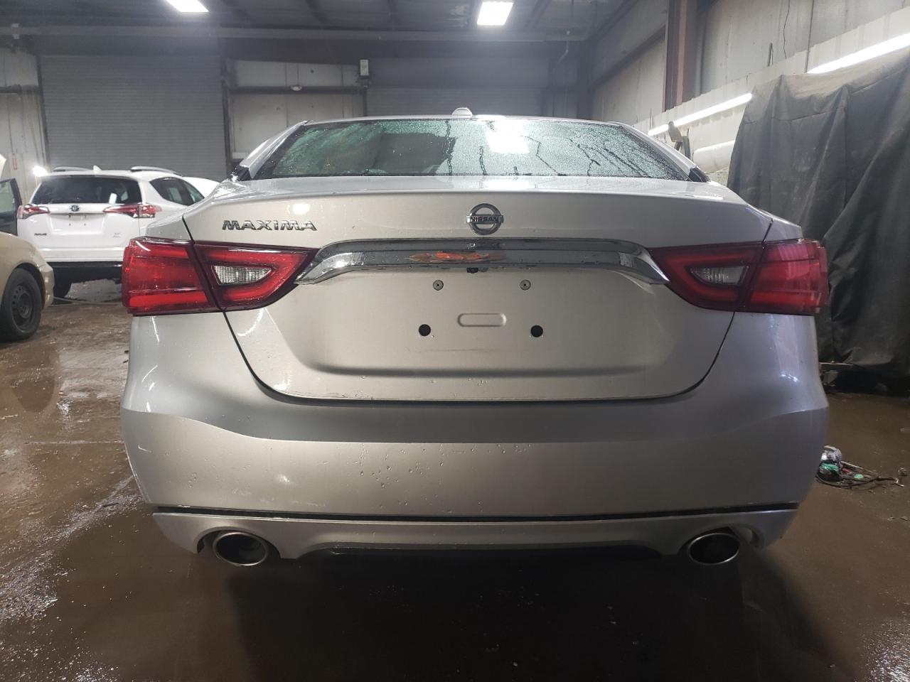 2018 Nissan Maxima VIN 1N4AA6AP2JC375992 Copart auction photo, side / front end damage thumbnail 6