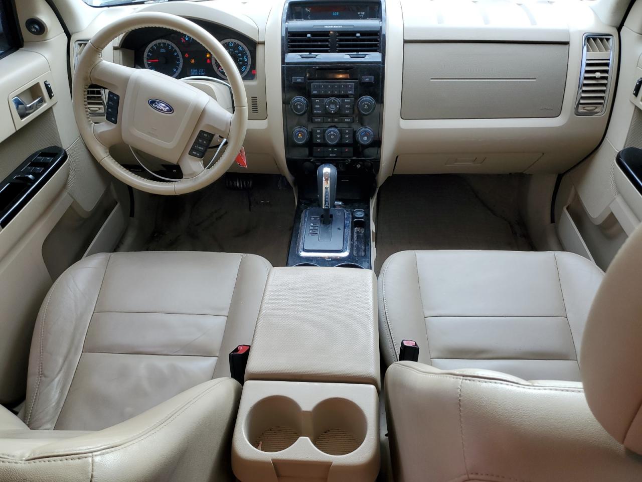 2011 Ford Escape VIN 1FMCU9E7XBKC01497 Copart auction photo, side / minor dent/scratches damage thumbnail 8
