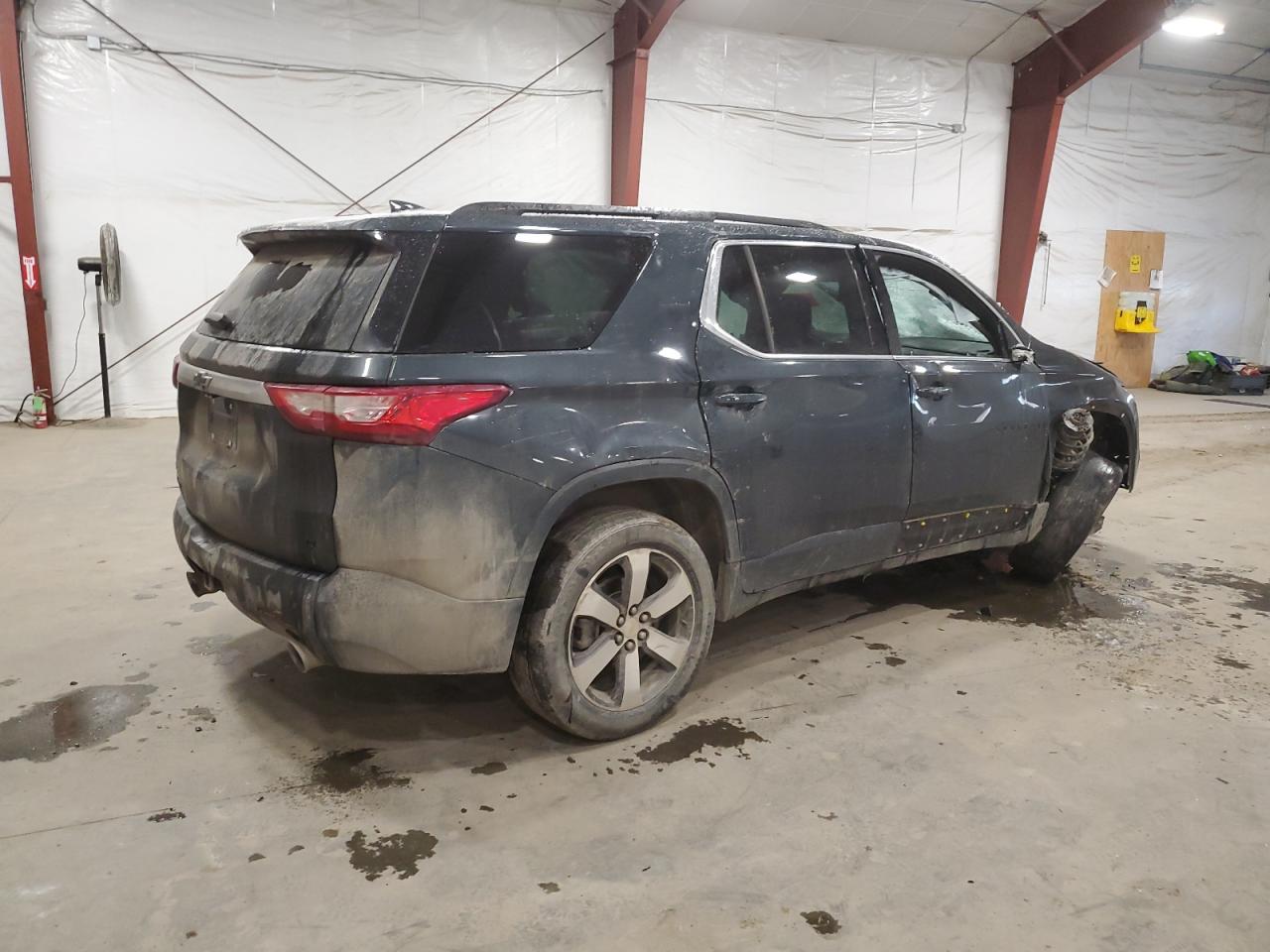 2020 Chevrolet Traverse VIN 1GNEVHKW2LJ180241 Copart auction photo, biohazard/chemical / rollover damage thumbnail 3