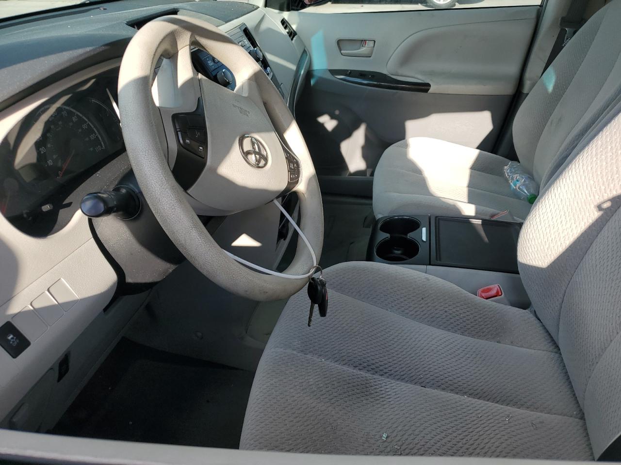2013 Toyota Sienna VIN 5TDKK3DC6DS382496 Copart auction photo, side damage thumbnail 7