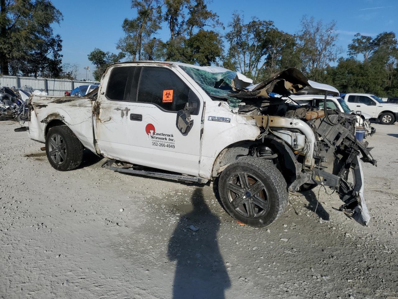 2017 Ford F-150 VIN 1FTEX1C82HKE45803 Copart auction photo, rollover damage thumbnail 4