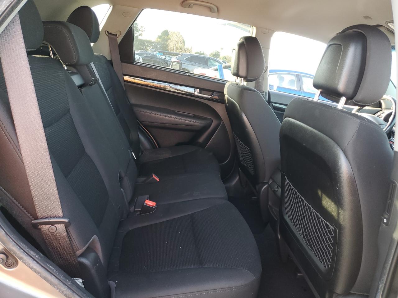 2014 KIA Sorento VIN 5XYKT3A66EG483659 Copart auction photo, vandalism / minor dent/scratches damage thumbnail 11