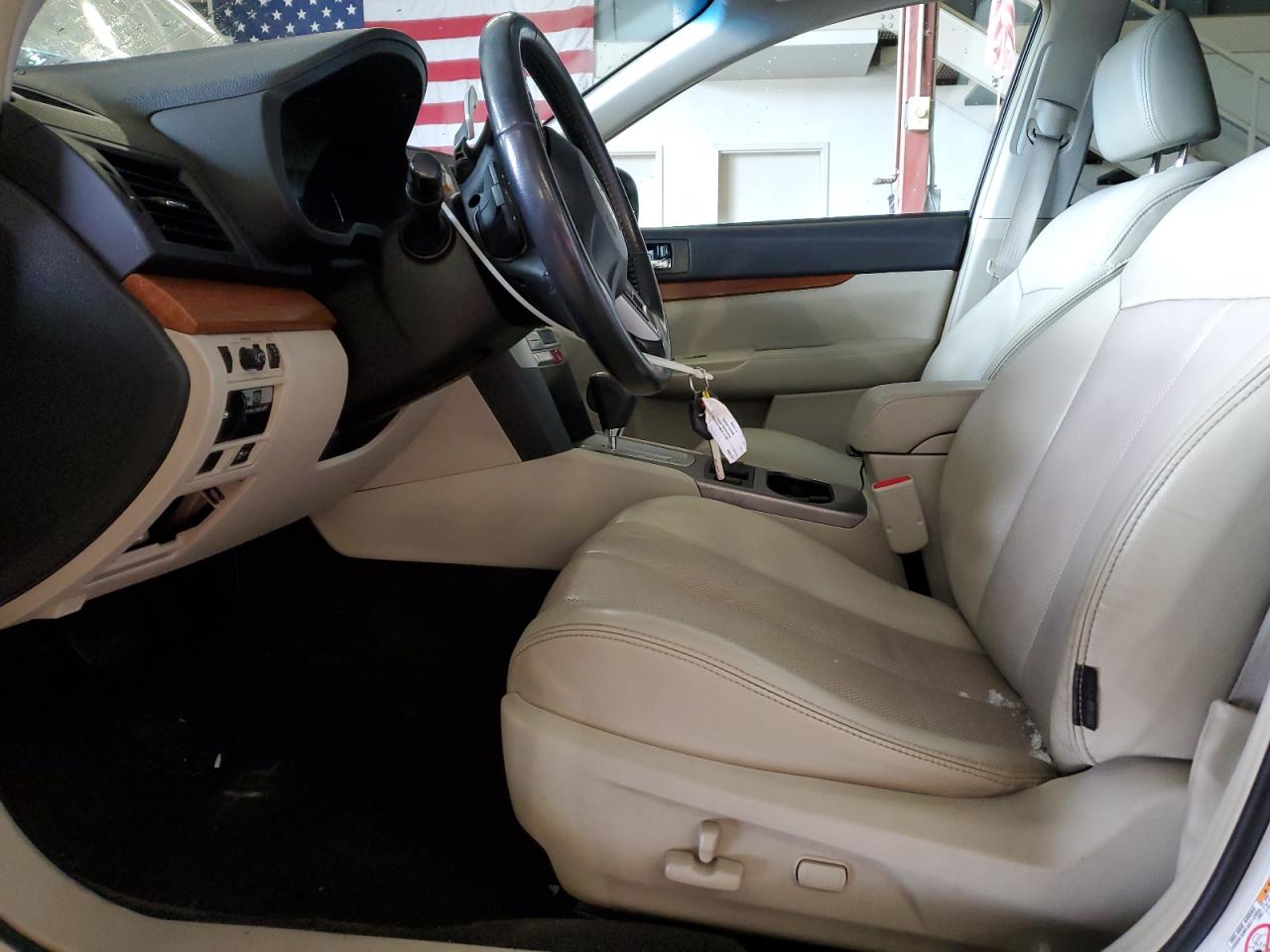 2013 Subaru Outback VIN 4S4BRBPC1D3301113 Copart auction photo, rear end damage thumbnail 7