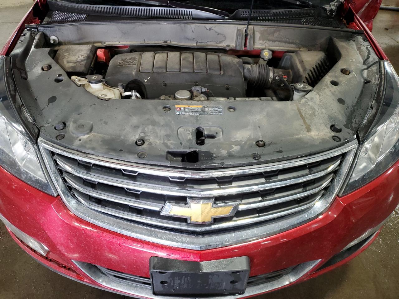 2014 Chevrolet Traverse VIN 1GNKVGKD8EJ160946 Copart auction photo, side / front end damage thumbnail 13
