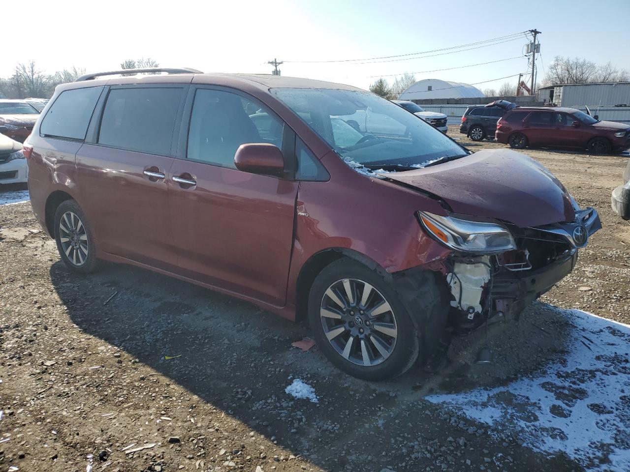 2018 Toyota Sienna VIN 5TDDZ3DC5JS190227 Copart auction photo, front end damage thumbnail 4