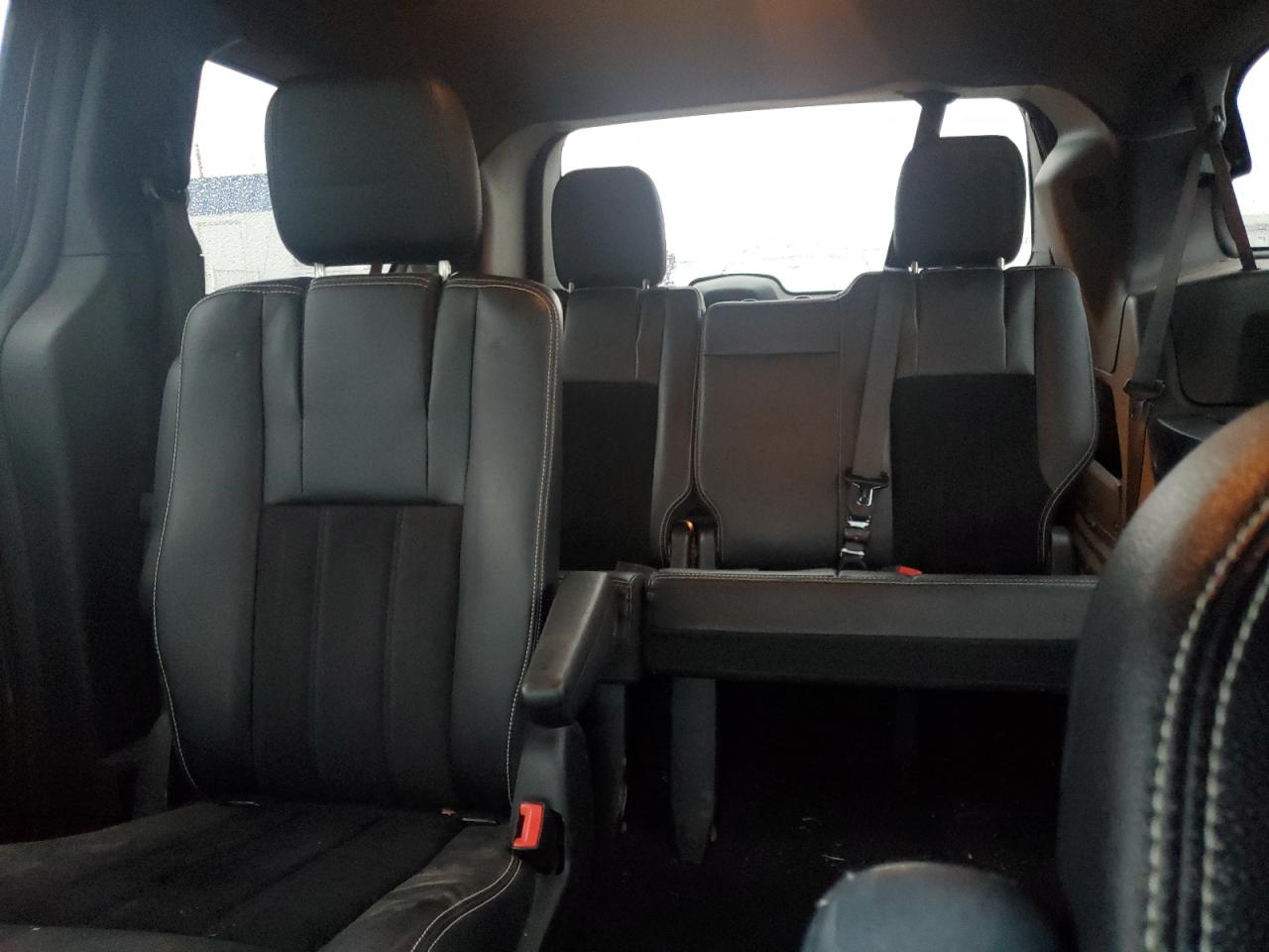 2018 Dodge Caravan VIN 2C4RDGCGXJR140142 Copart auction photo, front end damage thumbnail 10