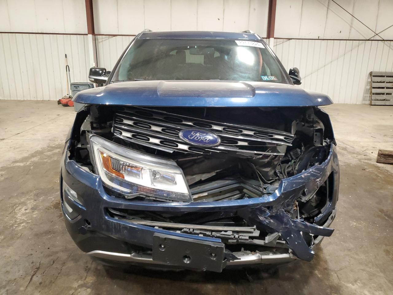 2017 Ford Explorer VIN 1FM5K8D88HGB42612 Copart auction photo, front end / side damage thumbnail 5