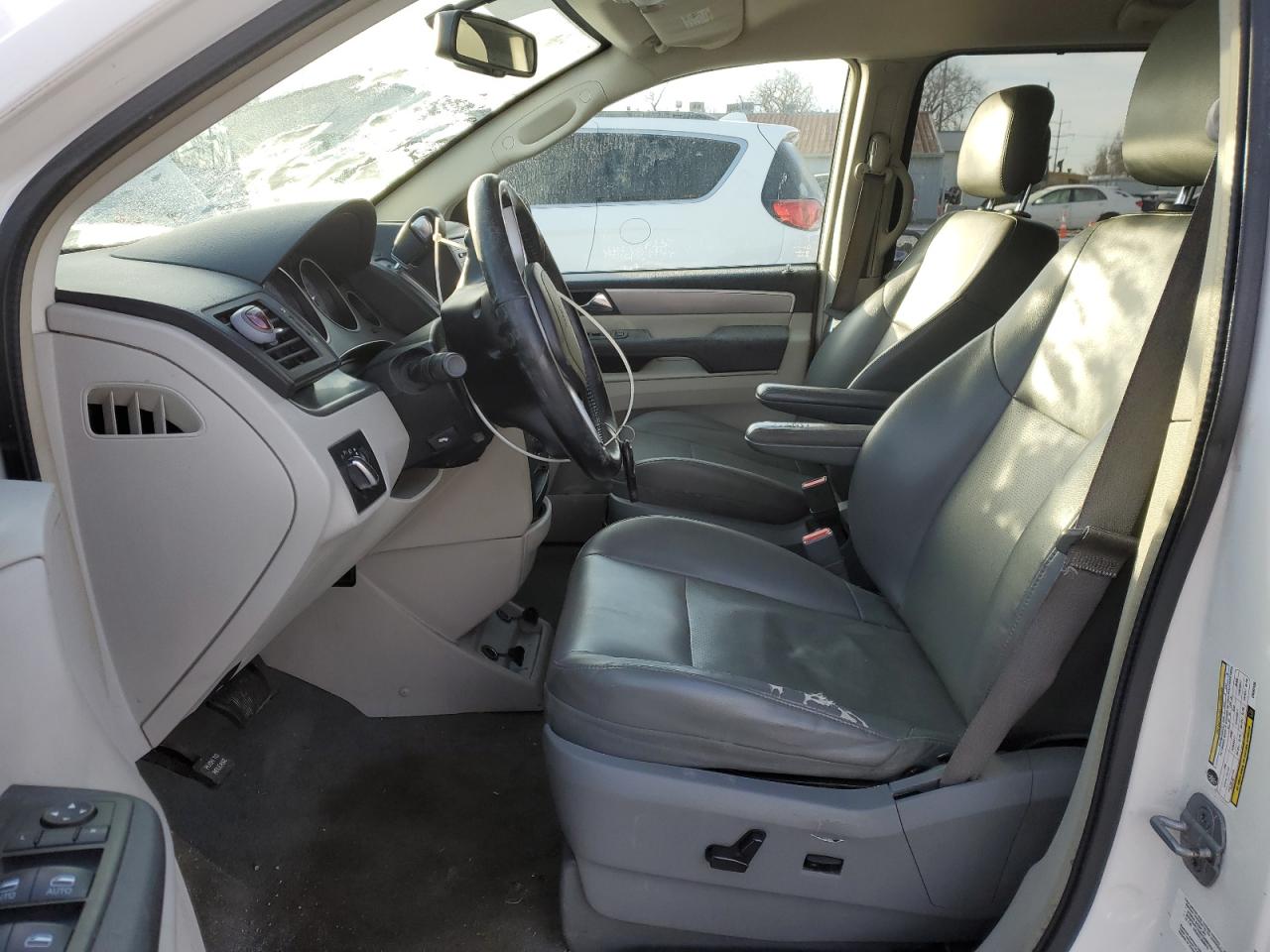 2012 Volkswagen Routan VIN 2C4RVABG3CR392538 Copart auction photo, front end / rear end damage thumbnail 7