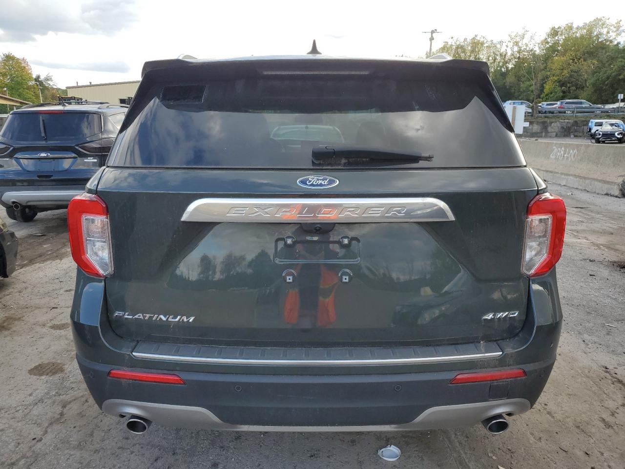 2022 Ford Explorer VIN 1FM5K8HW9NNA08336 Copart auction photo, front end / side damage thumbnail 6