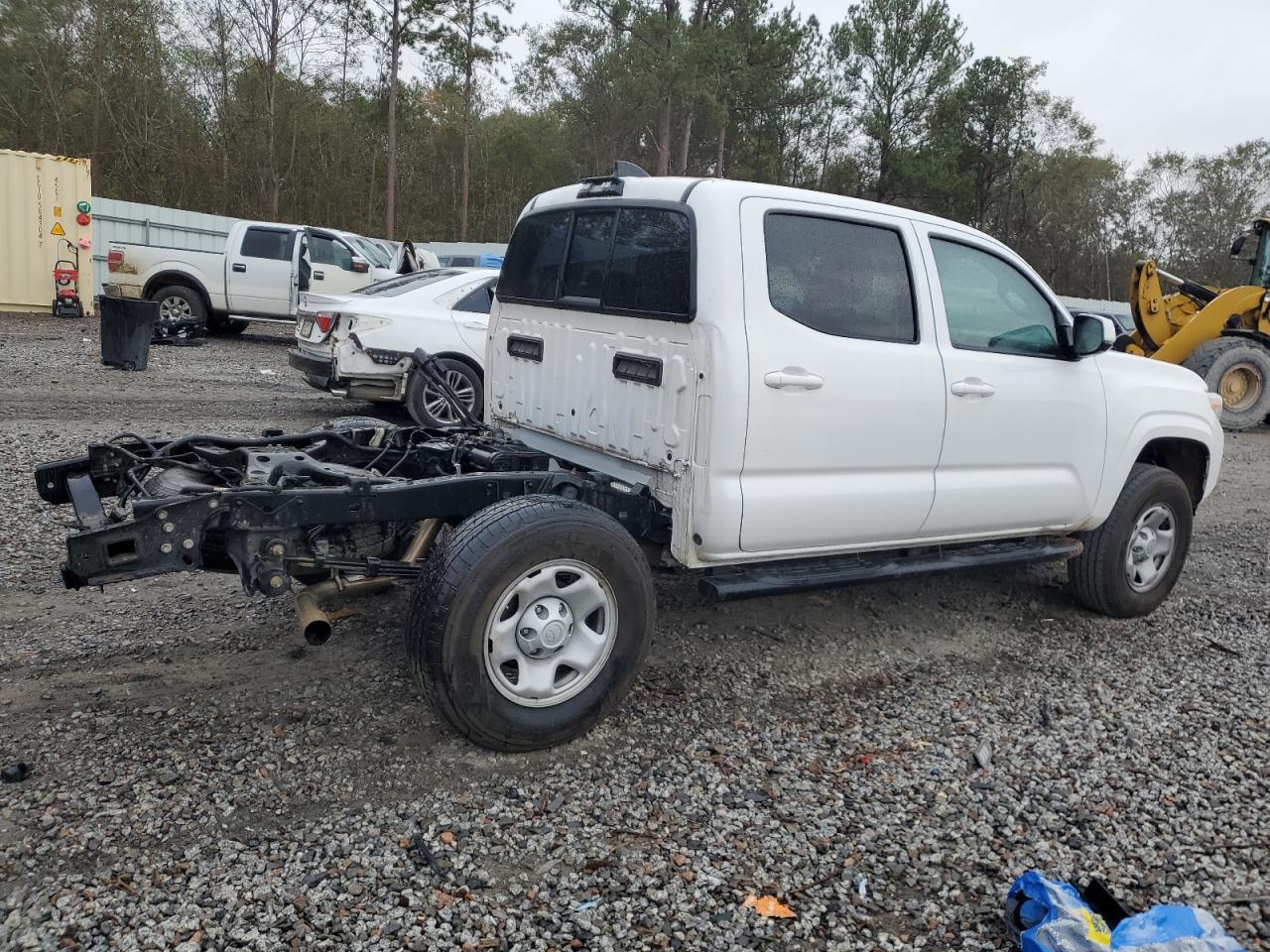 2021 Toyota Tacoma VIN 5TFCZ5AN6MX264024 Copart auction photo, rear end damage thumbnail 3