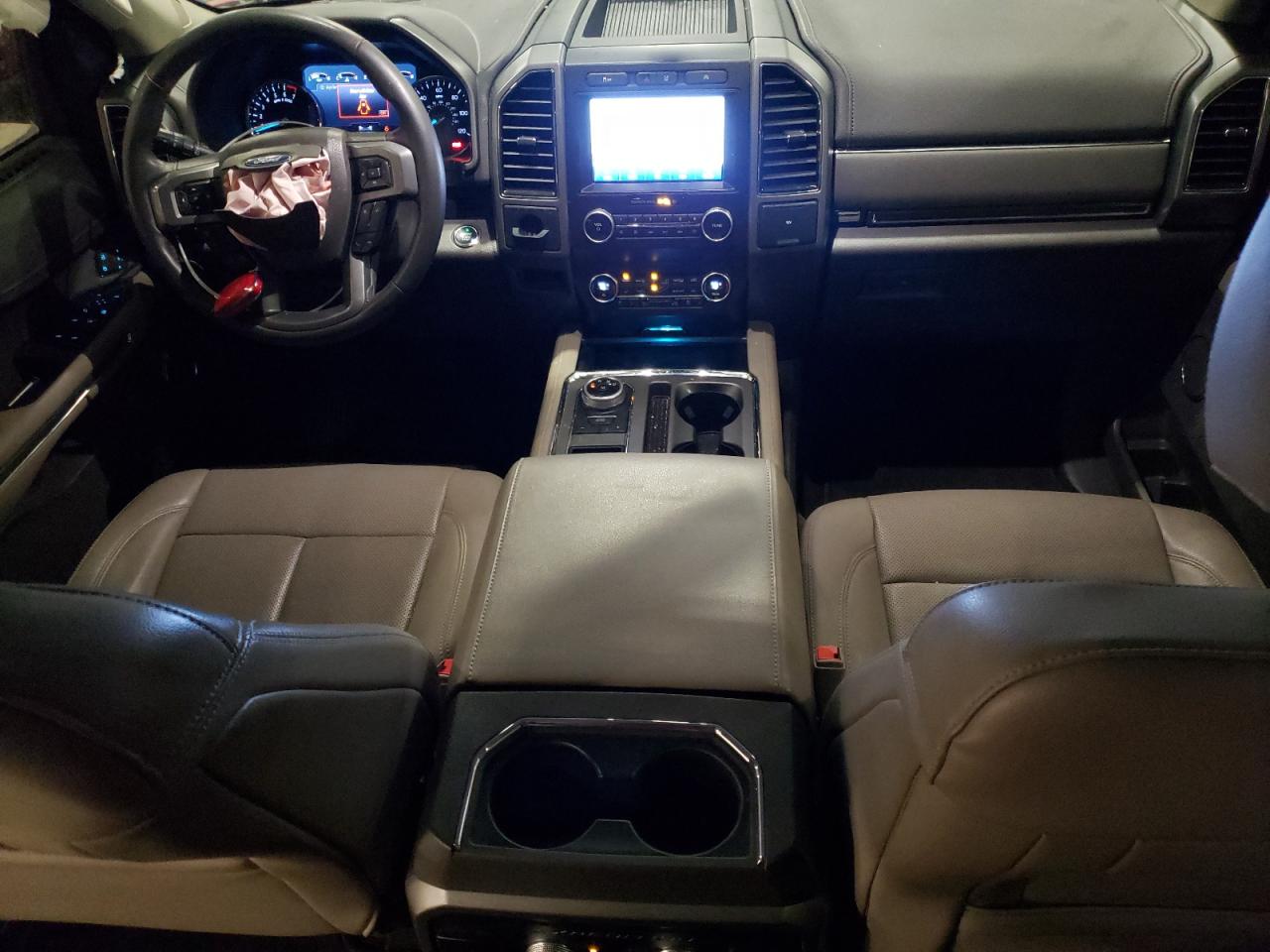 2021 Ford Expedition VIN 1FMJU1HT4MEA30720 Copart auction photo, front end damage thumbnail 8