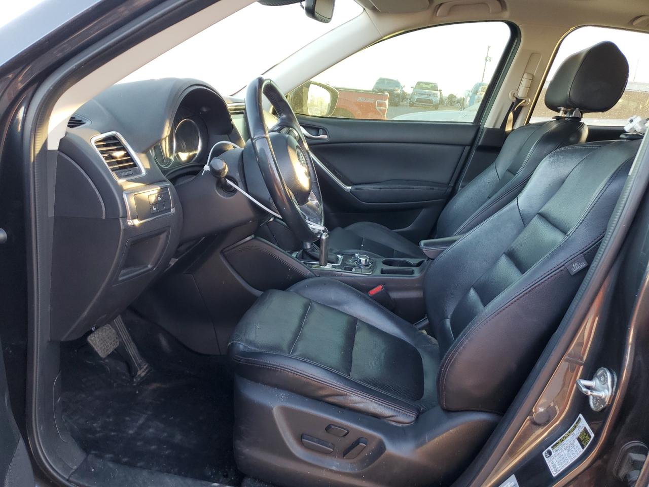 2016 Mazda CX-5 VIN JM3KE2DY5G0621094 Copart auction photo, front end / minor dent/scratches damage thumbnail 7