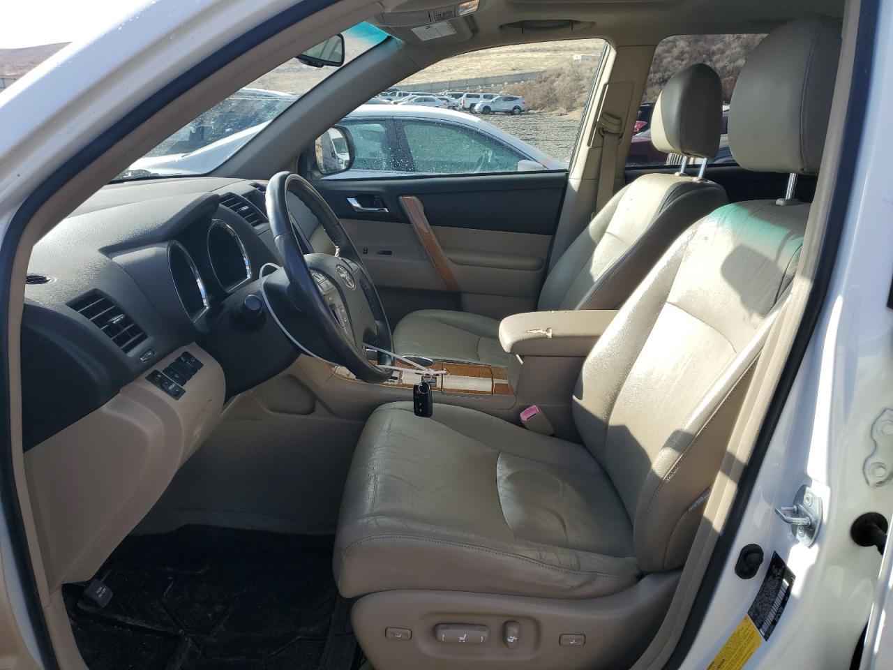 2008 Toyota Highlander VIN JTEEW44A882019793 Copart auction photo, front end damage thumbnail 7