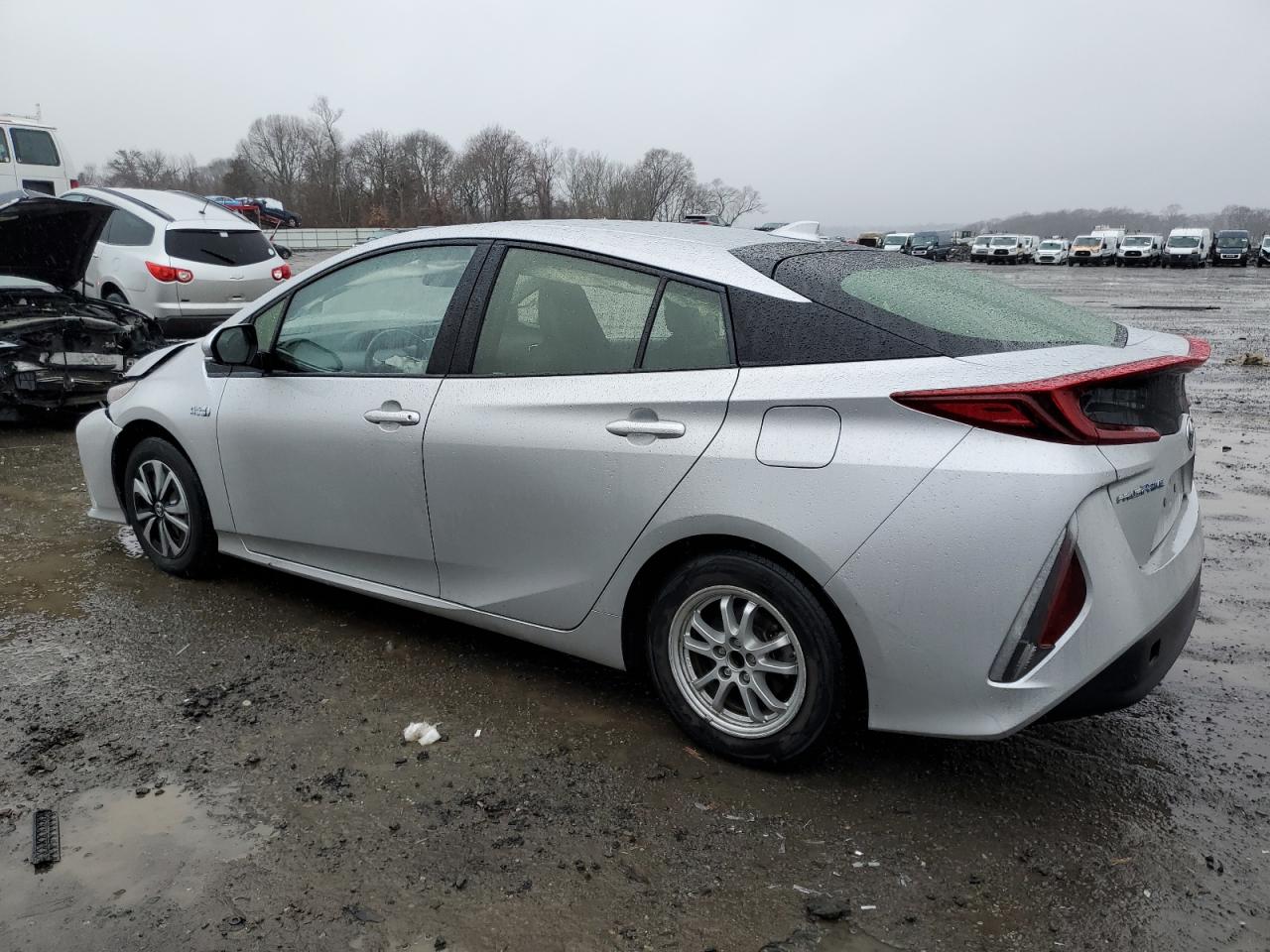 2017 Toyota Prius VIN JTDKARFP7H3044294 Copart auction photo, front end / minor dent/scratches damage thumbnail 2