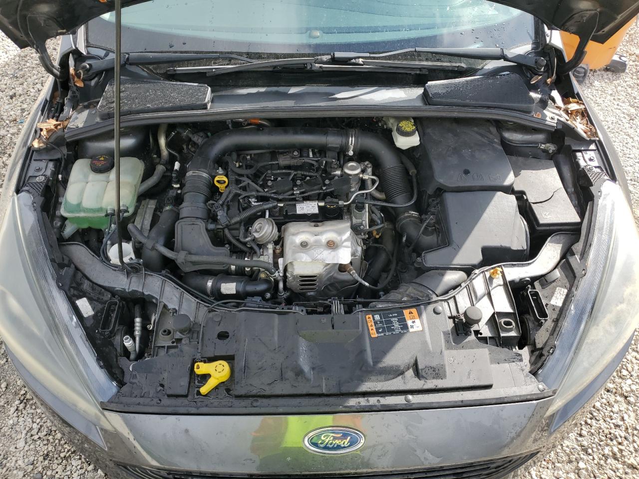 2017 Ford Focus VIN 1FADP3FE2HL211301 Copart auction photo, normal wear damage thumbnail 11